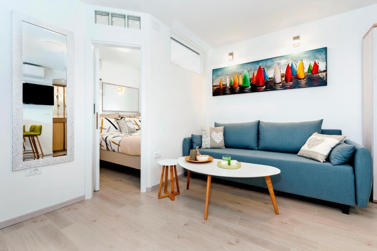 Apartment Amici With Terrace In Center Of Rovinj Kültér fotó
