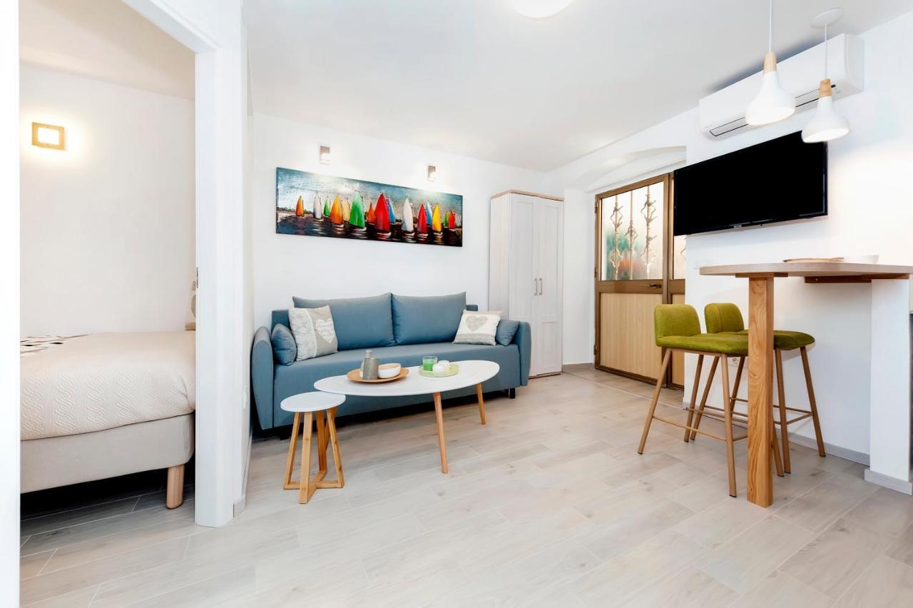 Apartment Amici With Terrace In Center Of Rovinj Kültér fotó