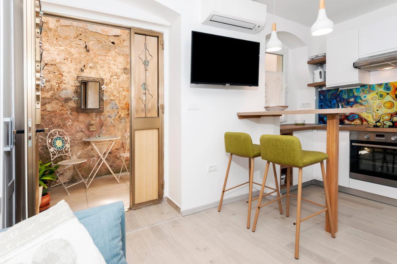 Apartment Amici With Terrace In Center Of Rovinj Kültér fotó