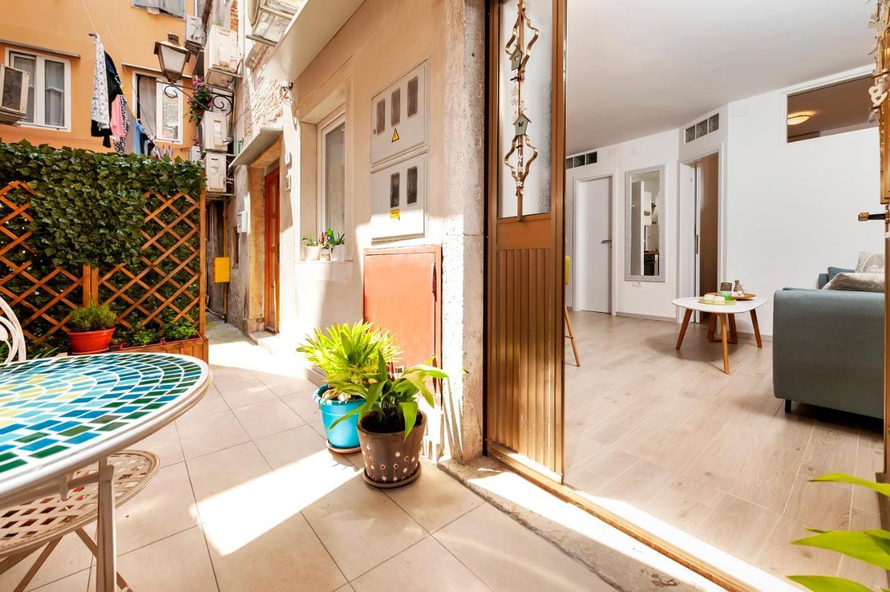 Apartment Amici With Terrace In Center Of Rovinj Kültér fotó